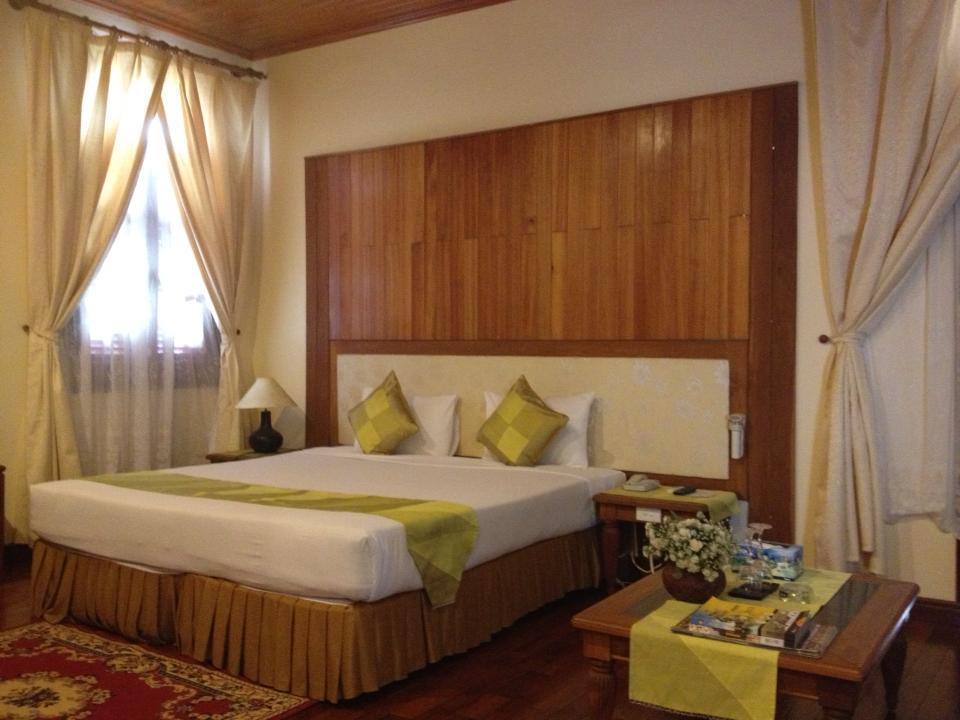 Champasak Palace Hotel Паксе Экстерьер фото