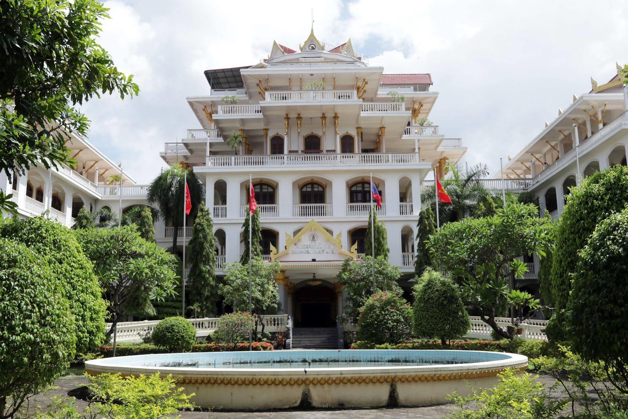 Champasak Palace Hotel Паксе Экстерьер фото